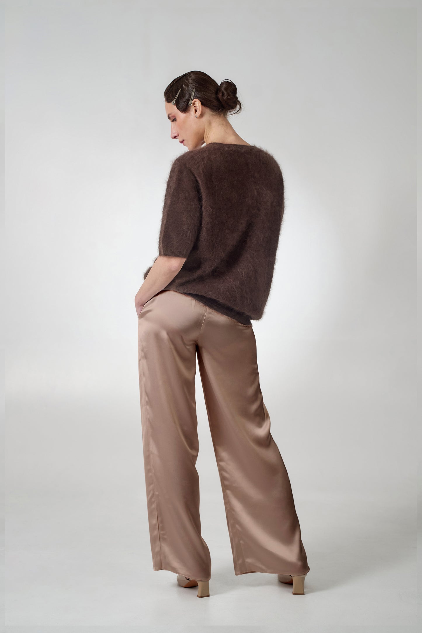 Satin pants in mocha