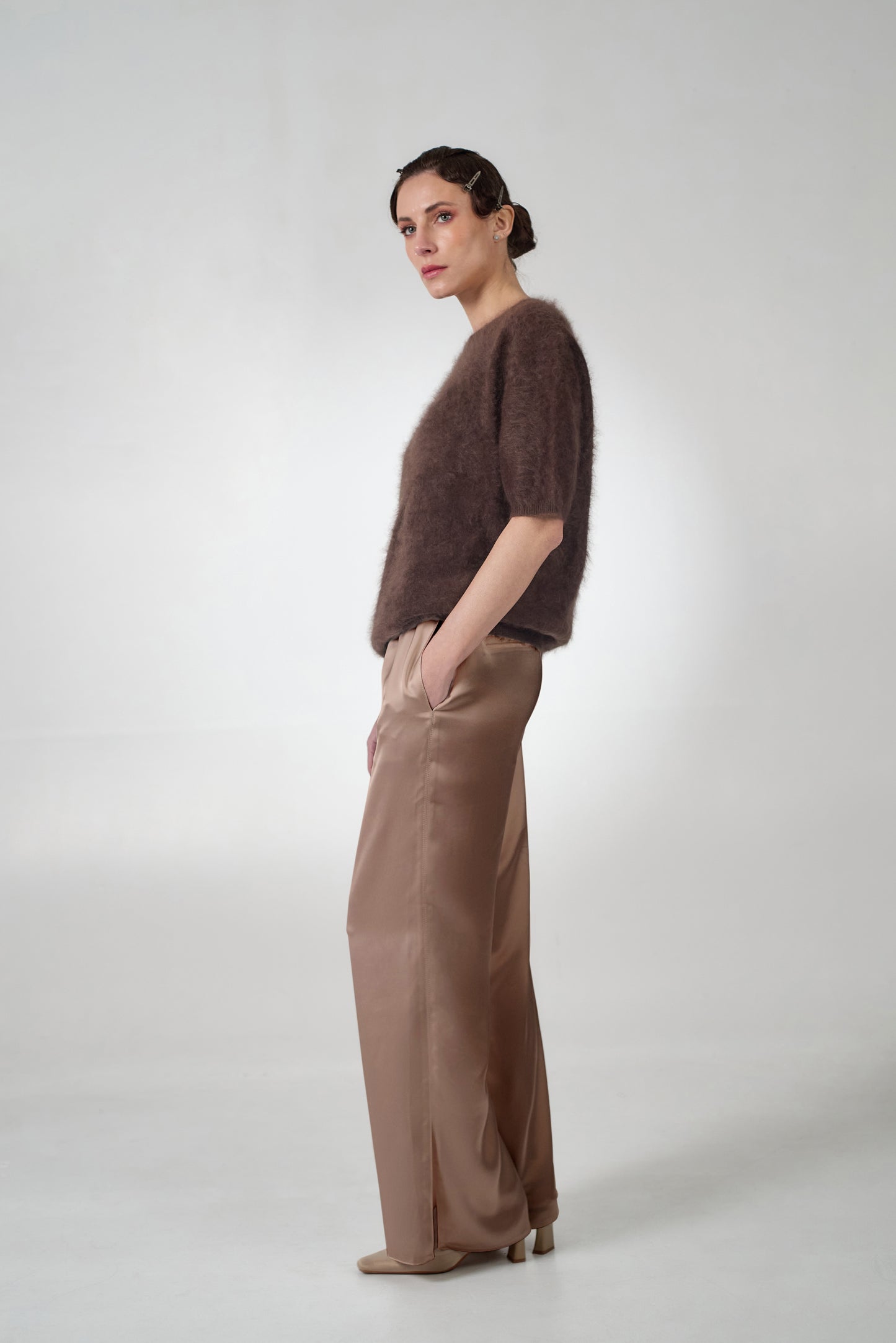 Satin pants in mocha