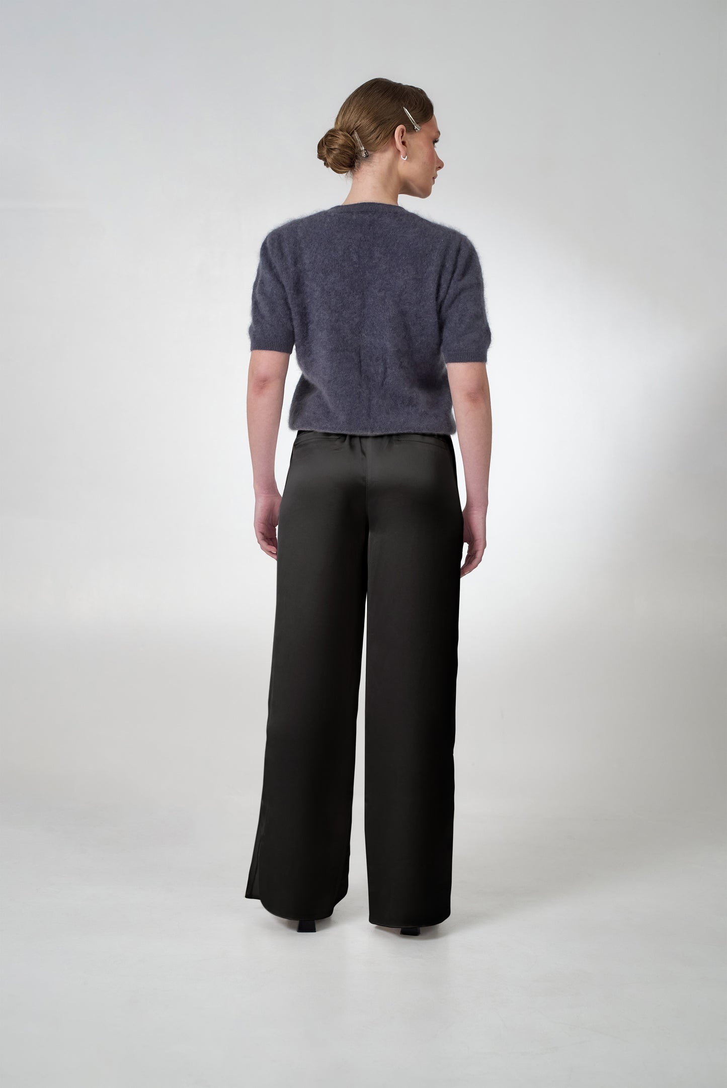 Satin pants in black