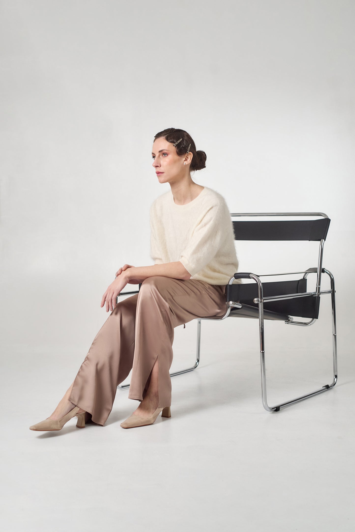 Satin pants in mocha