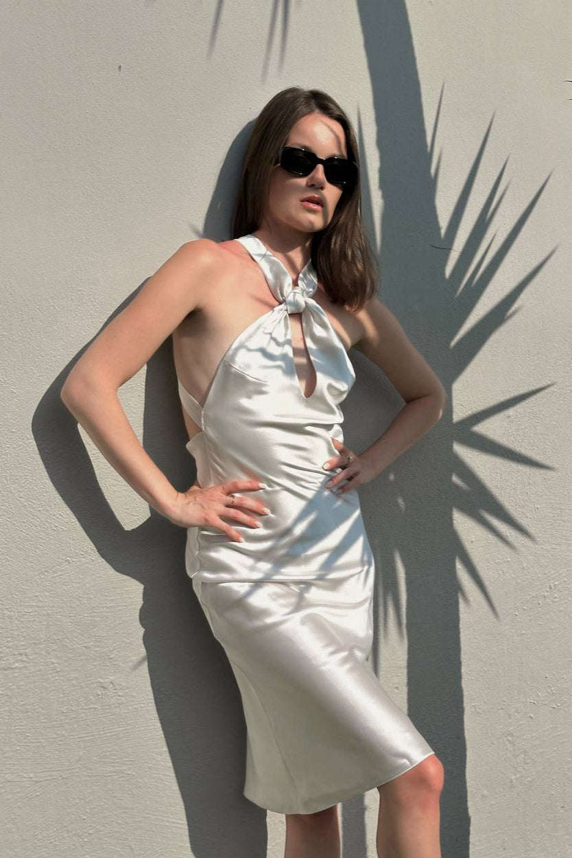 Midi dress with open back in white